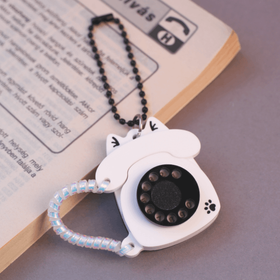 Retró telefon kawaii függő