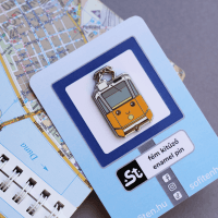 "G" villamos kawaii zománcozott fém kitűző